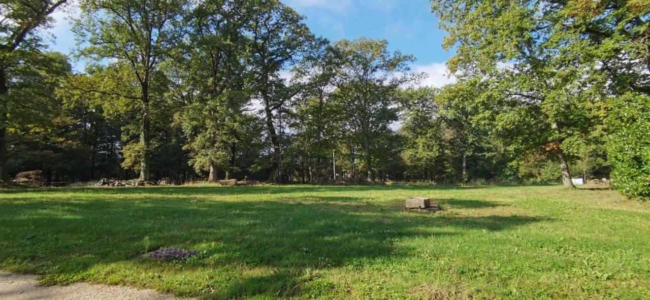 Aux Domaines D'Automne Lägenhet Peronnas Exteriör bild